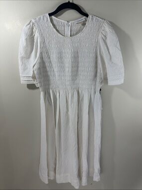 NWT Calvin Klein White Smocked Bodice Puff Short Sleeve Dress size 6